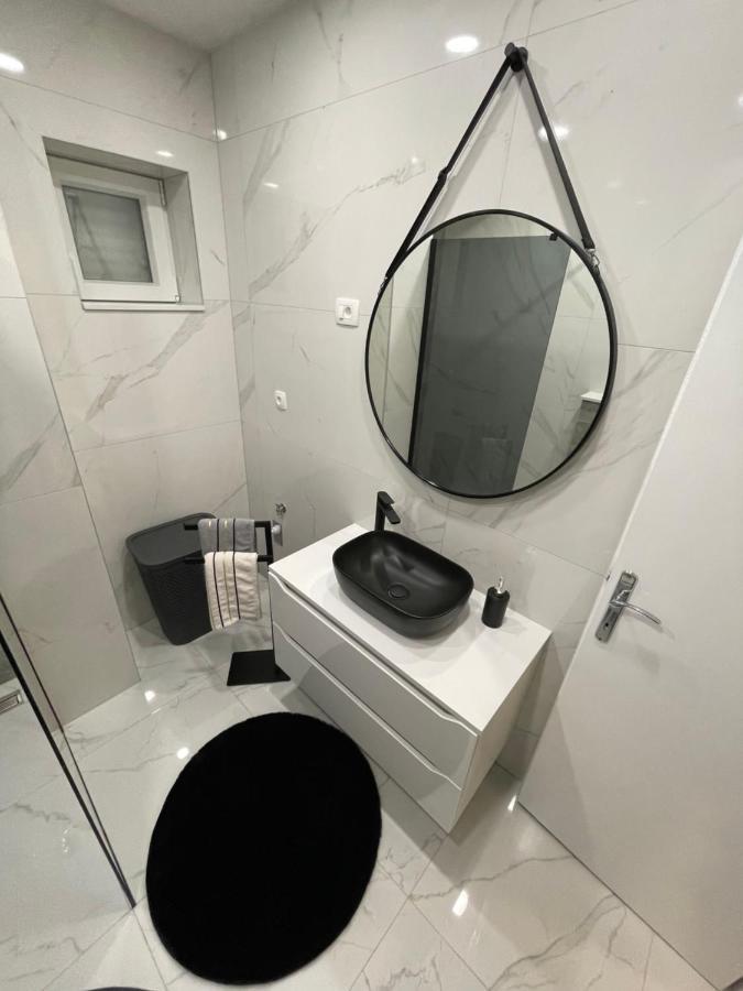 Apartman Iko Макарска Экстерьер фото